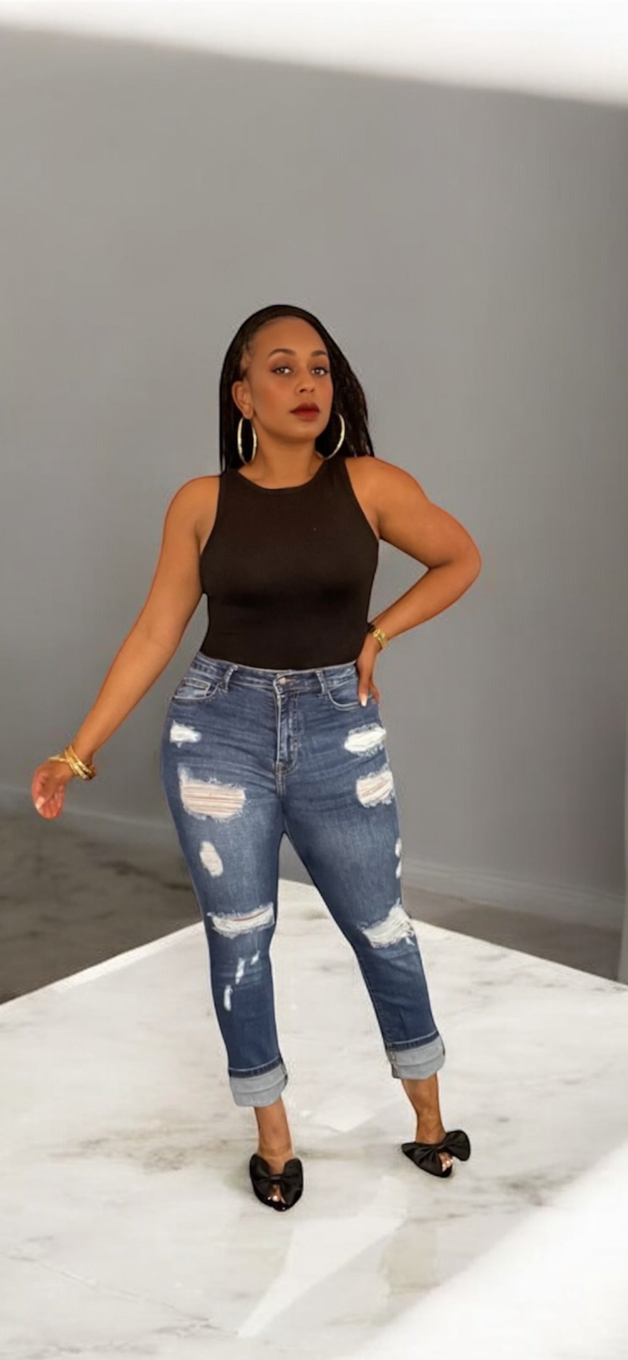 Rugged Chic Jeans (Medium Blue)