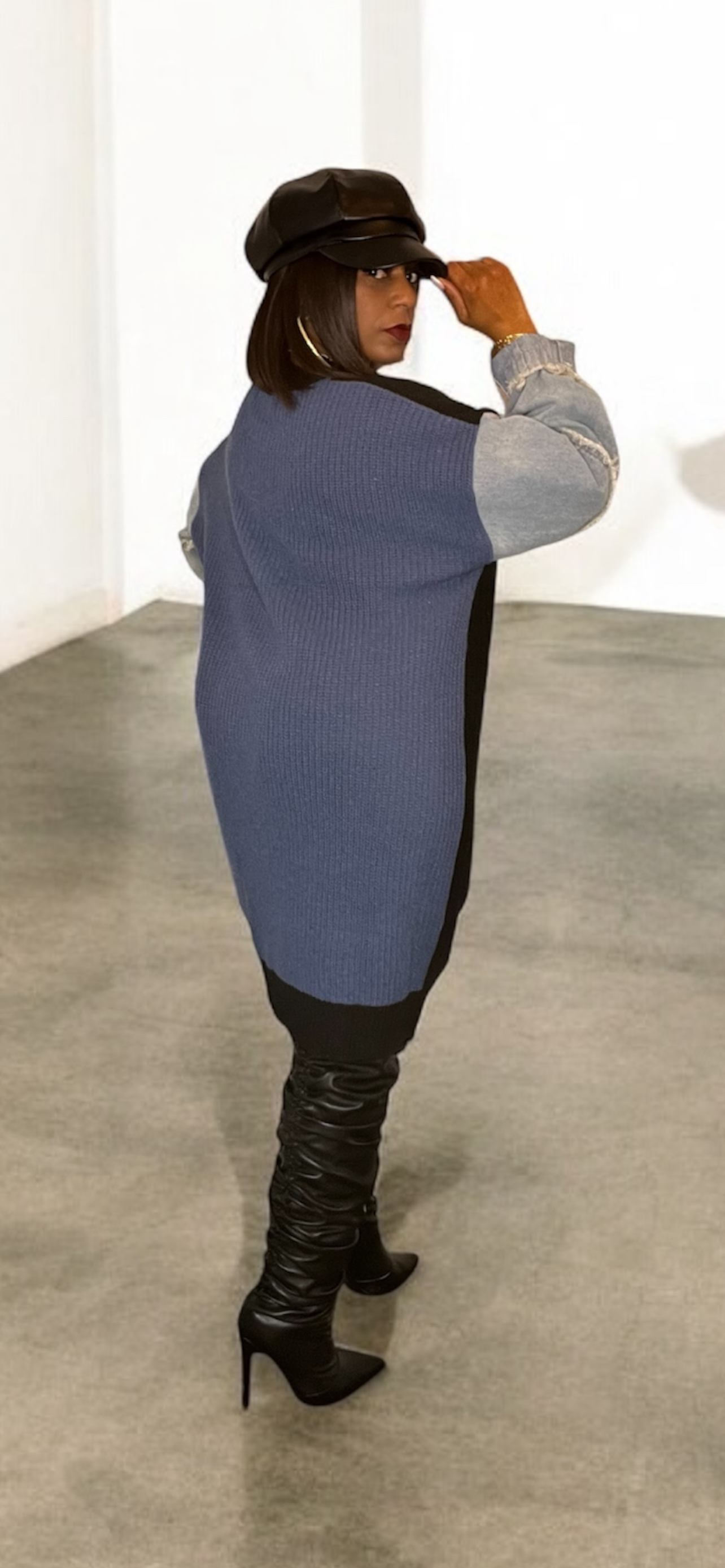 Colorblock Knit Sweater Dress with Denim Sleeve (Black/Blue)