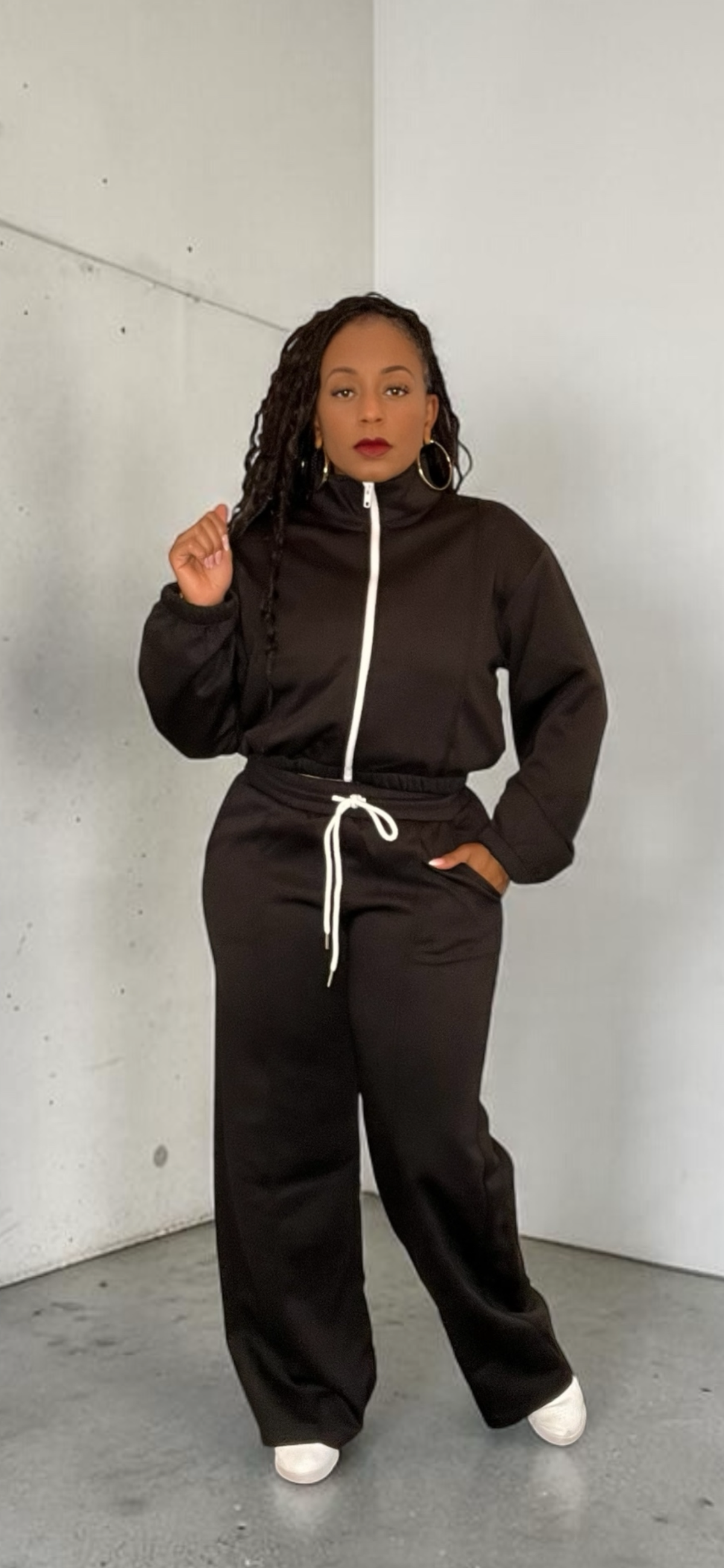 Julia Track Set (Black)
